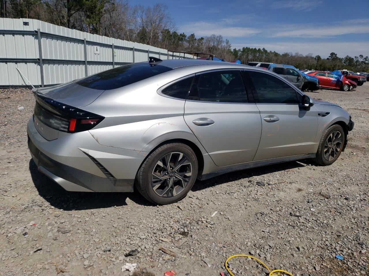 2024 Hyundai Sonata VIN KMHL64JA0RA404154 Copart auction photo, front end / minor dent/scratches damage thumbnail 3
