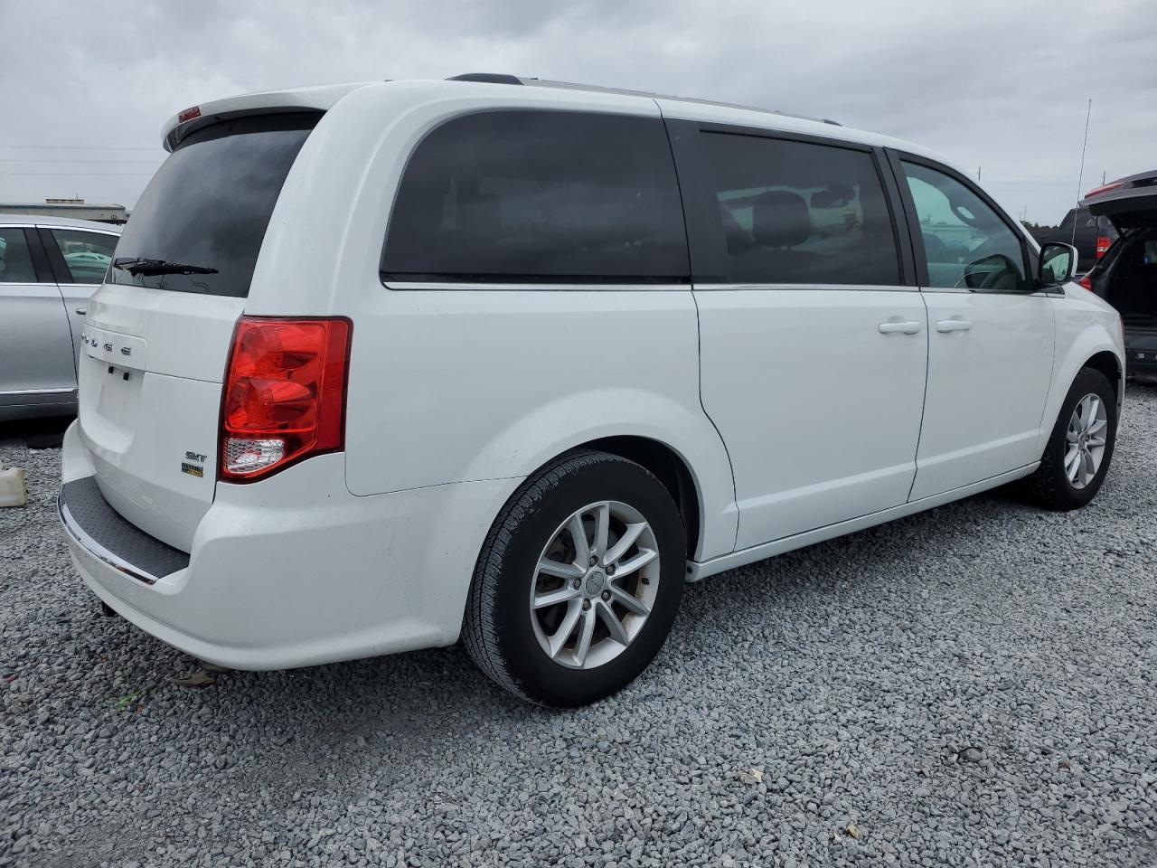 2019 Dodge Caravan VIN 2C4RDGCGXKR566320 Copart auction photo, water/flood damage thumbnail 3