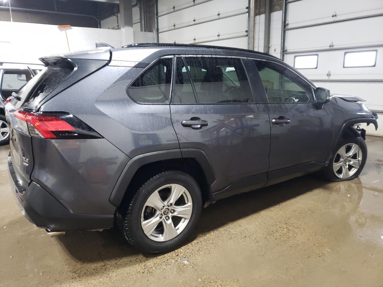 2020 Toyota RAV 4 VIN JTMP1RFV9LD057538 Copart auction photo, front end damage thumbnail 3