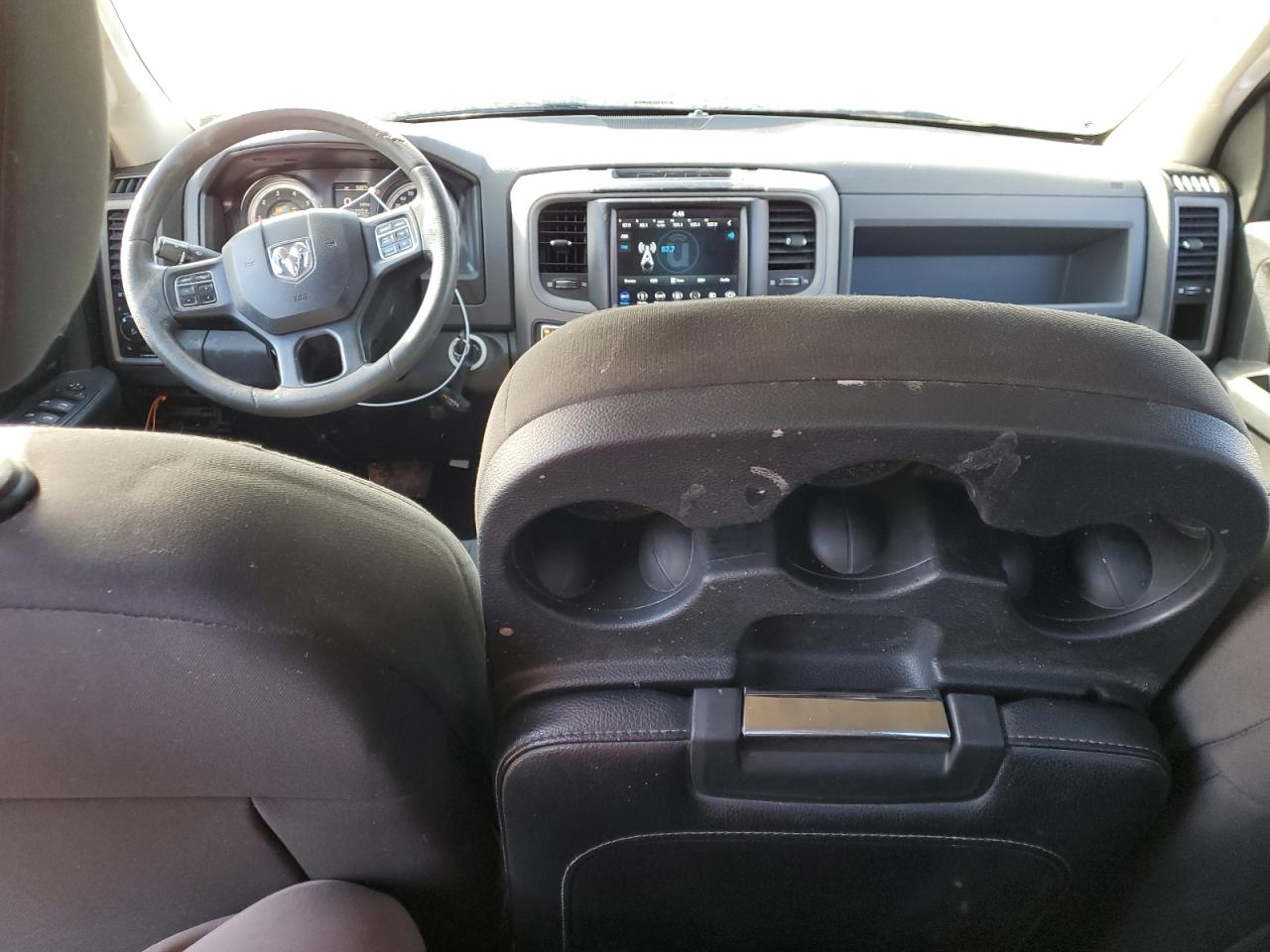 2019 RAM 1500 VIN 1C6RR7FG2KS664390 Copart auction photo, front end damage thumbnail 8