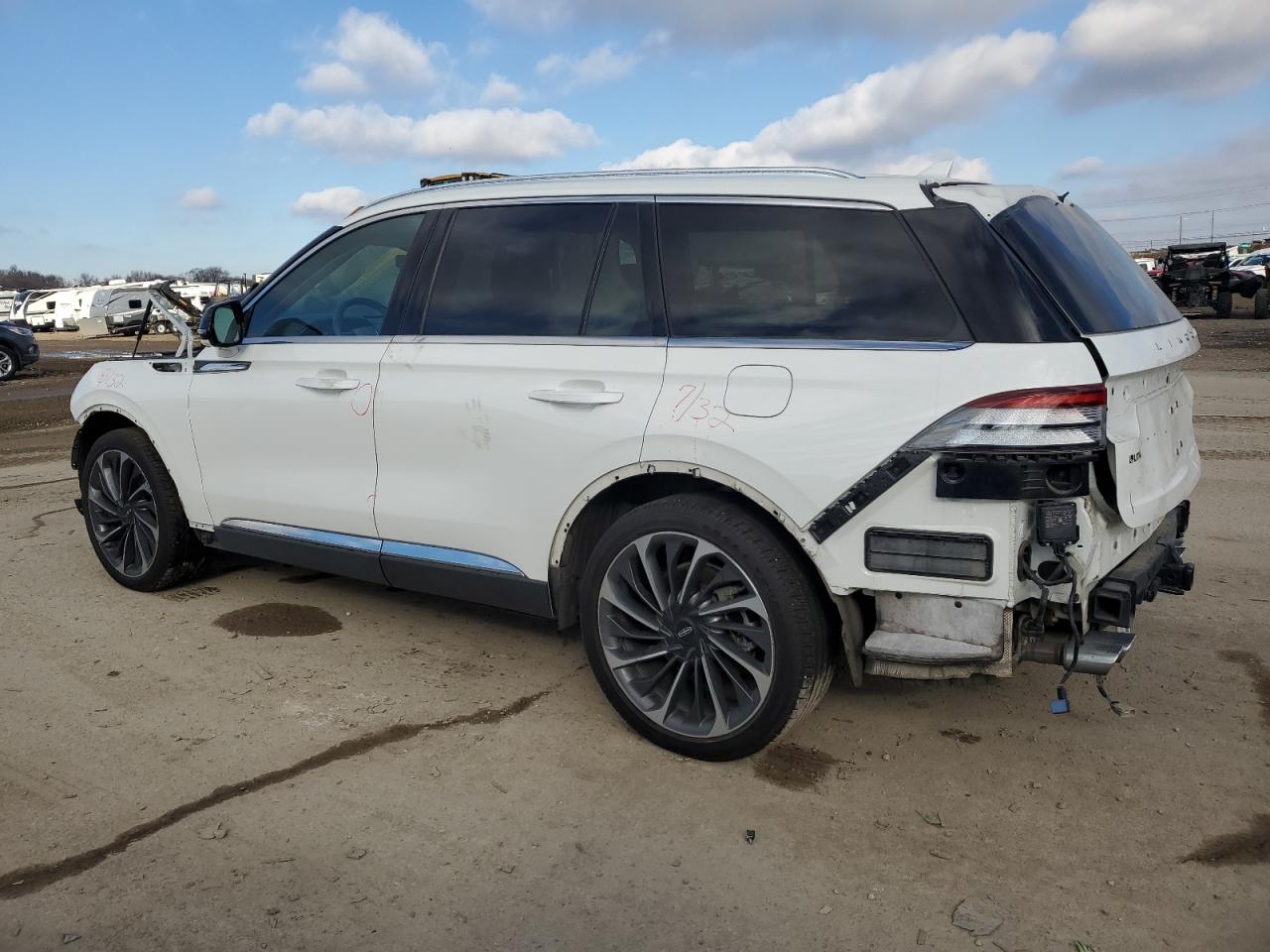 2020 Lincoln Aviator VIN 5LM5J7XCXLGL26923 Copart auction photo, front end / rear end damage thumbnail 2