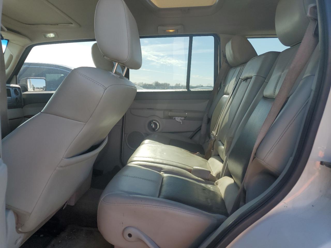 2006 Jeep Commander VIN 1J8HH58N06C355663 Copart auction photo, side / hail damage thumbnail 10