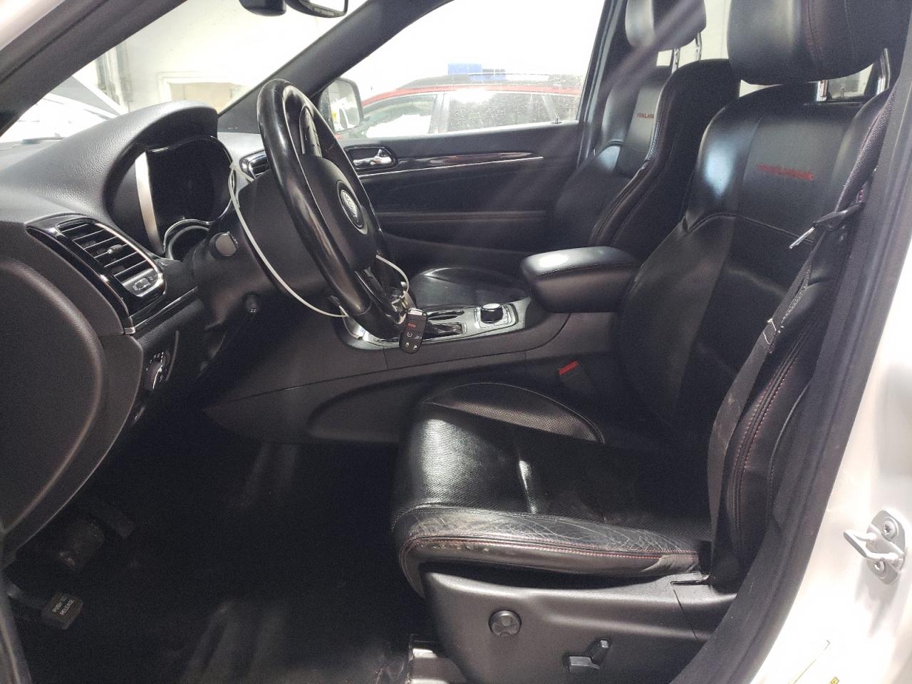 2020 Jeep Grand Cherokee VIN 1C4RJFLG5LC204215 Copart auction photo, front end / side damage thumbnail 7