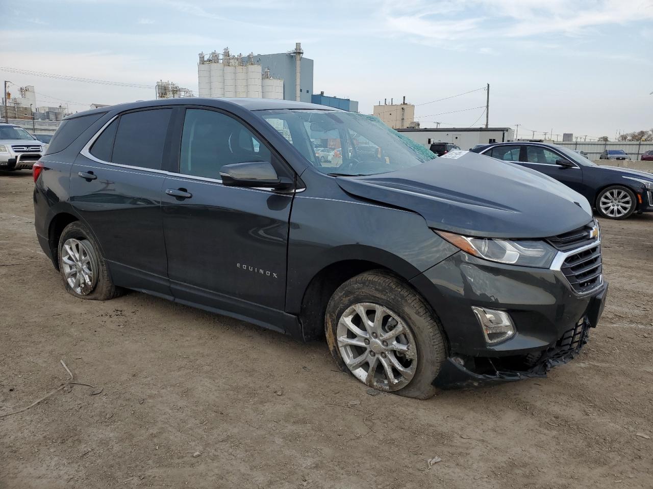 2018 Chevrolet Equinox VIN 3GNAXJEV4JS504661 Copart auction photo, side / front end damage thumbnail 4