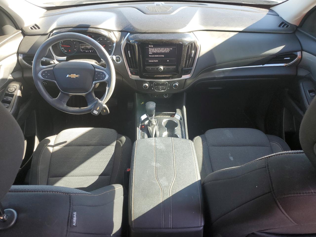 2021 Chevrolet Traverse VIN 1GNERFKW3MJ270251 Copart auction photo, rear end / minor dent/scratches damage thumbnail 8