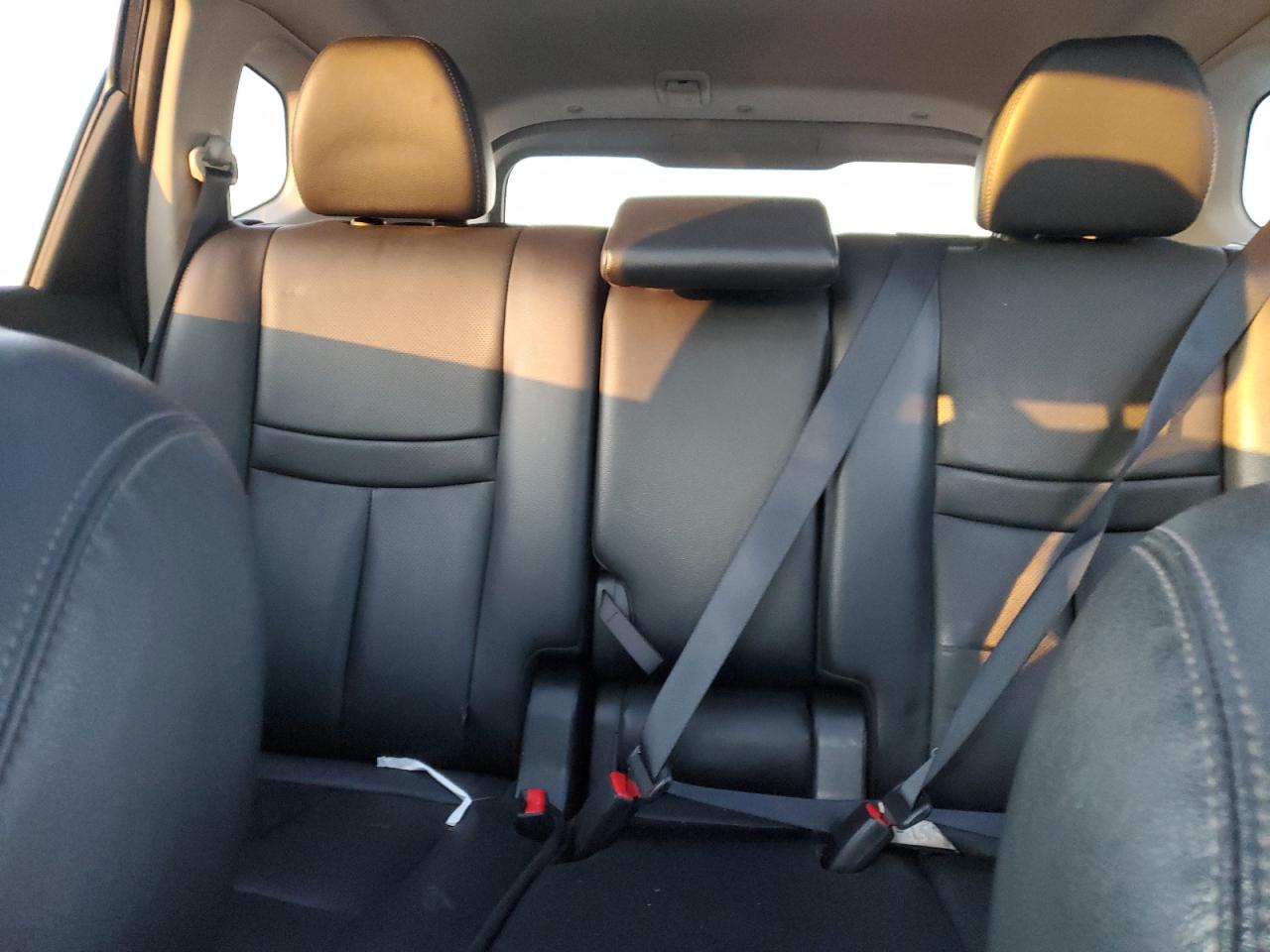 2016 Nissan Rogue VIN 5N1AT2MV5GC752942 Copart auction photo, front end / minor dent/scratches damage thumbnail 10