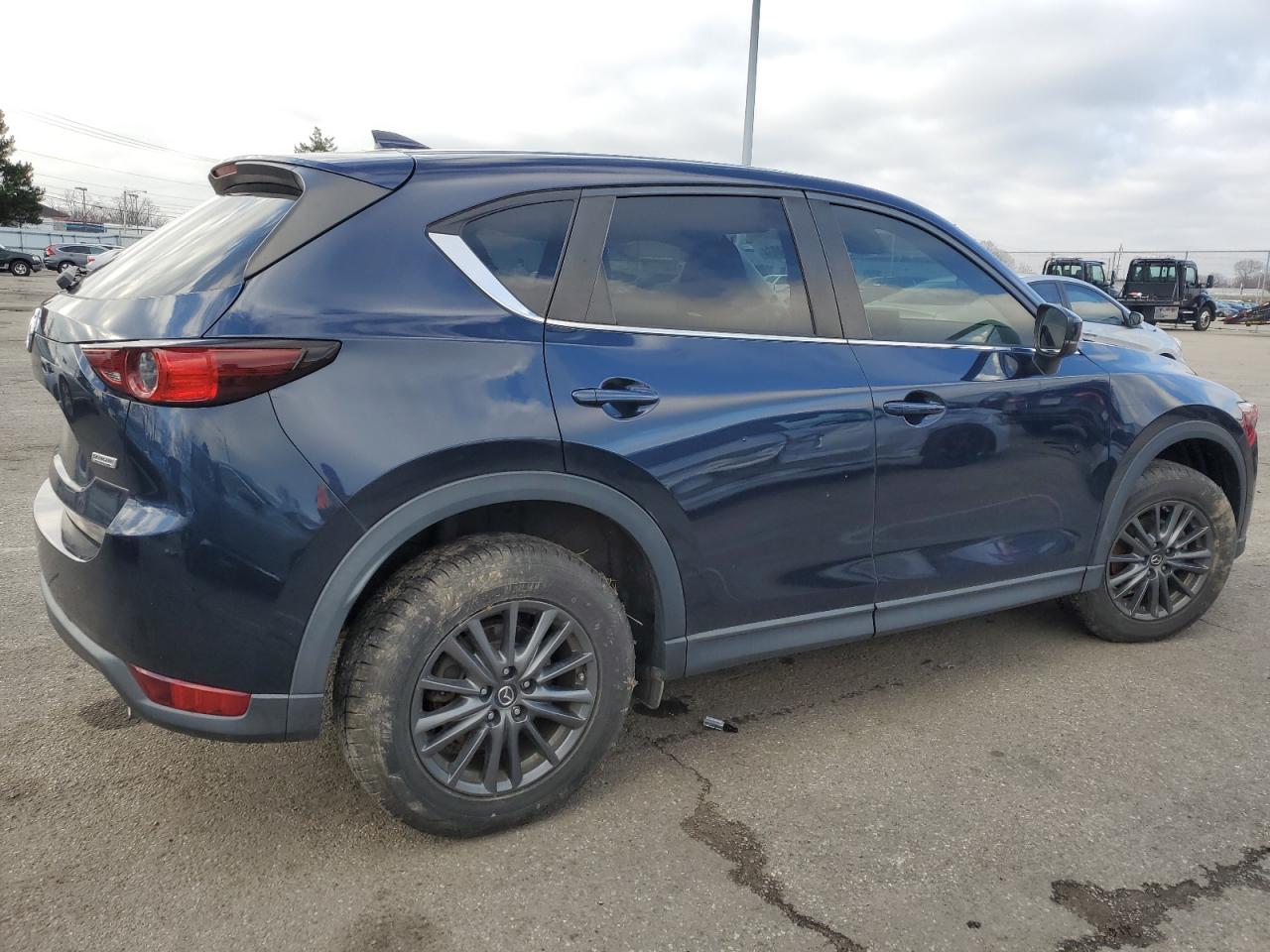 2019 Mazda CX-5 VIN JM3KFBCM0K1630087 Copart auction photo, all over damage thumbnail 3