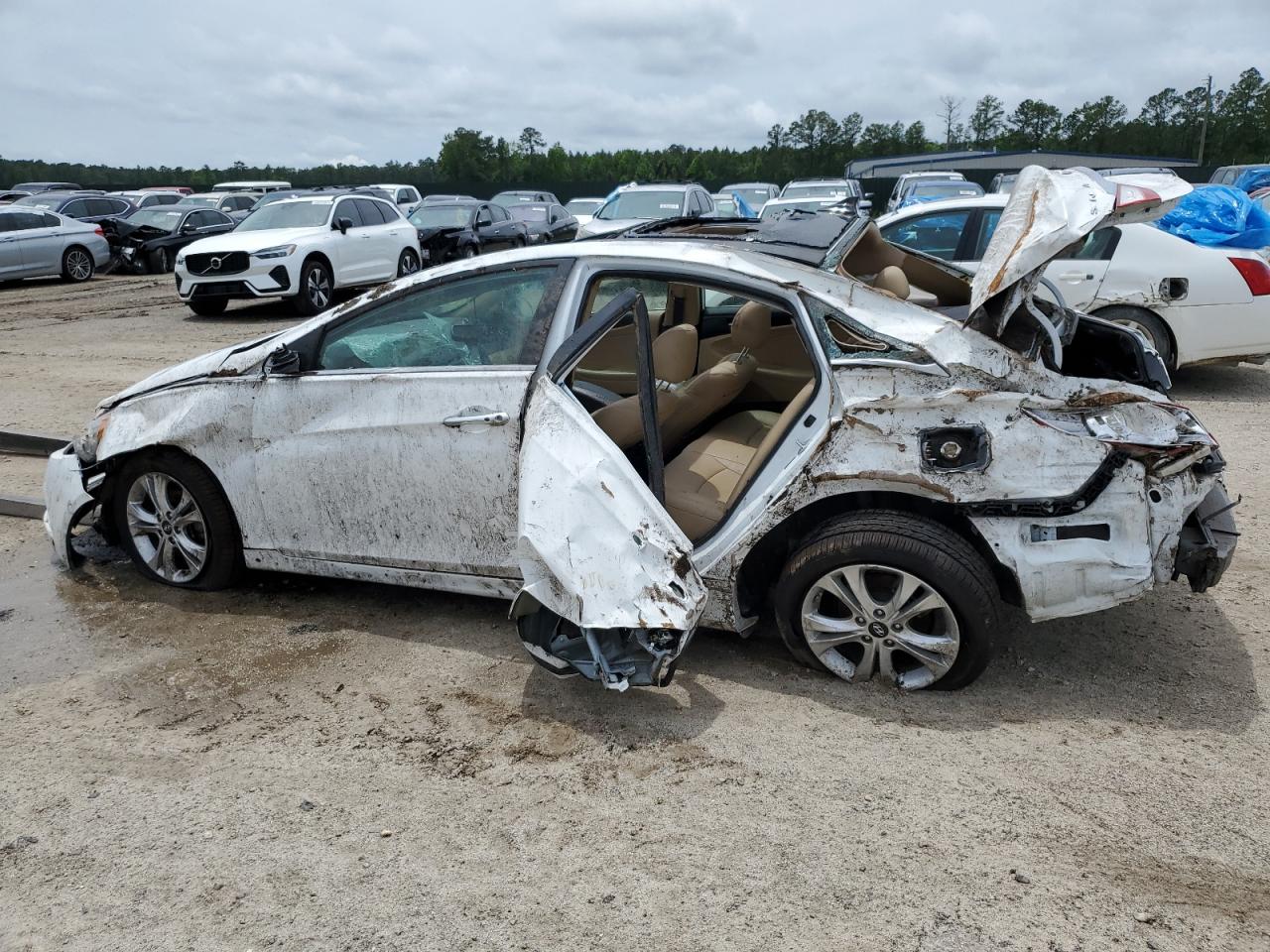 2013 Hyundai Sonata VIN 5NPEC4AC2DH653662 Copart auction photo, all over damage thumbnail 2