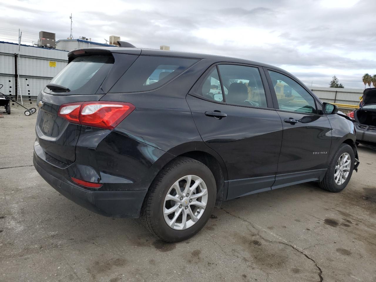 2020 Chevrolet Equinox VIN 2GNAXHEV3L6271866 Copart auction photo, front end damage thumbnail 3