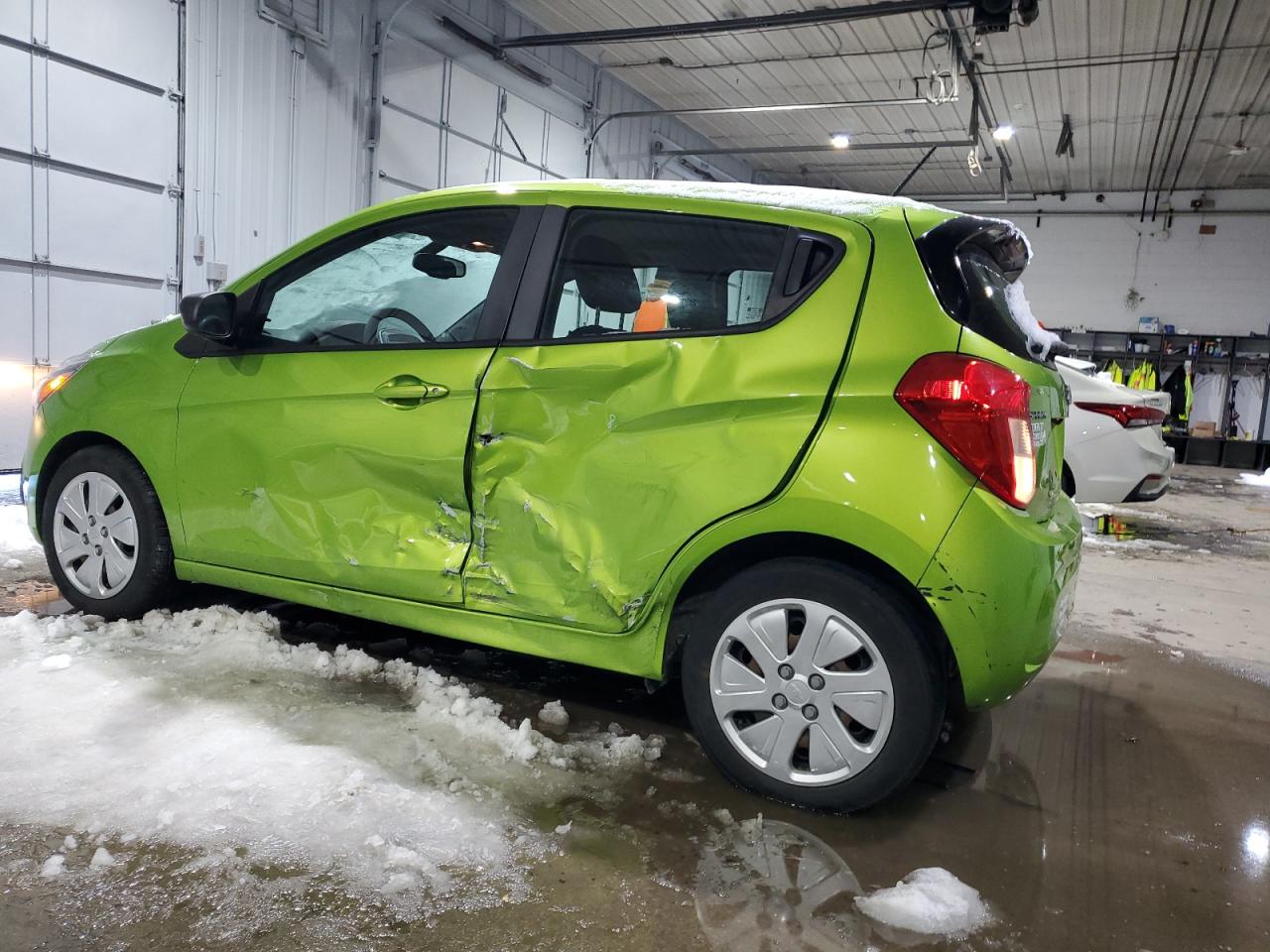2016 Chevrolet Spark VIN KL8CB6SA7GC576279 Copart auction photo, side / minor dent/scratches damage thumbnail 2