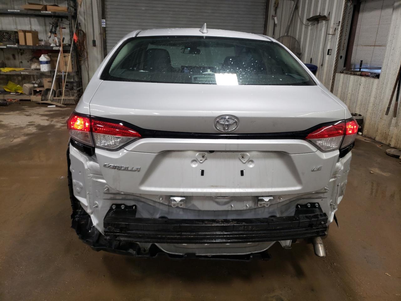 2021 Toyota Corolla VIN 5YFEPMAE4MP174216 Copart auction photo, rear end / side damage thumbnail 6