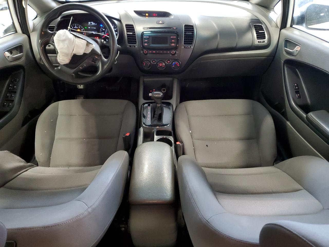 2017 KIA Forte VIN 3KPFK4A79HE028793 Copart auction photo, front end / side damage thumbnail 8