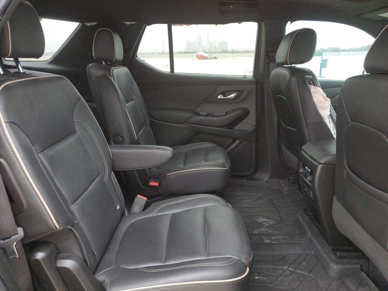 2022 Chevrolet Traverse VIN 1GNERKKW7NJ184791 Copart auction photo, rear end / side damage thumbnail 11