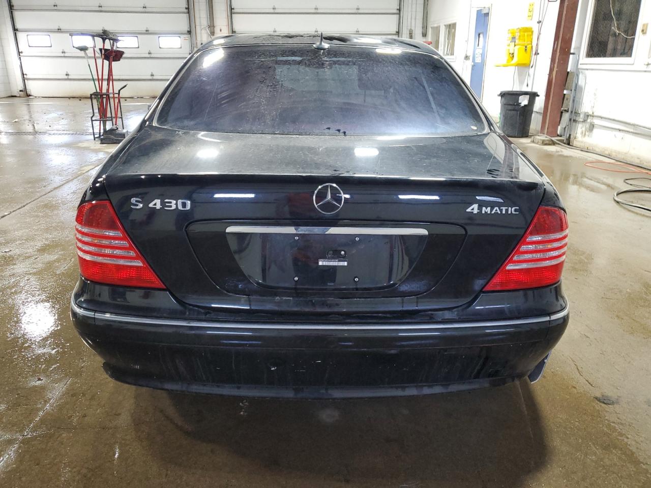 2004 Mercedes-Benz S-klasse VIN WDBNG83J64A405380 Copart auction photo, rear end / undercarriage damage thumbnail 6