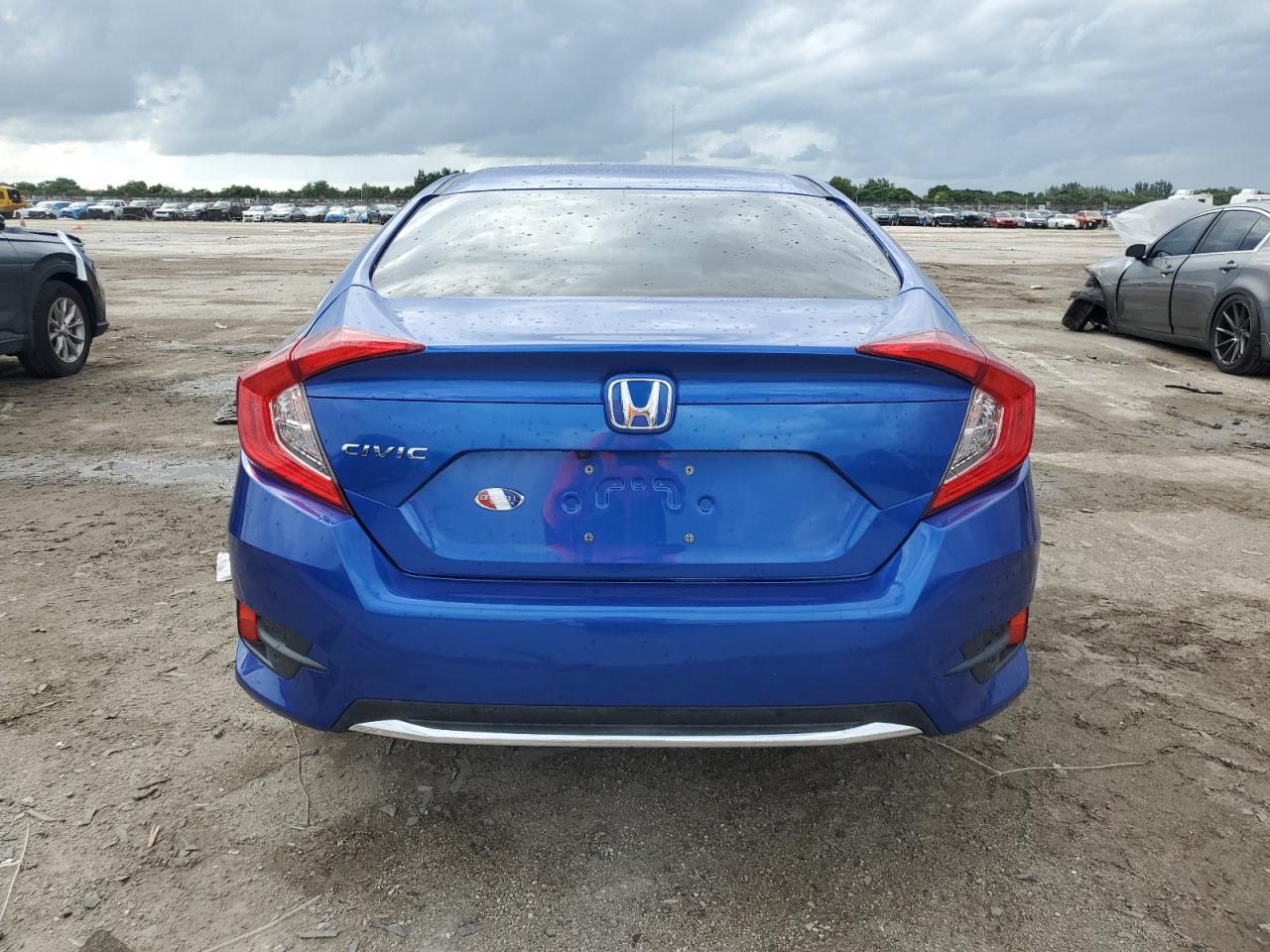 2020 Honda Civic VIN 19XFC2F62LE011280 Copart auction photo, front end / rear end damage thumbnail 6