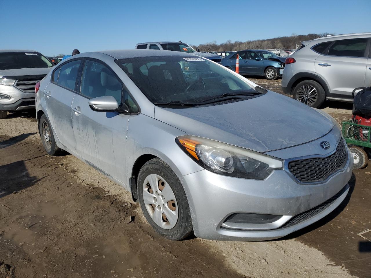 2015 KIA Forte VIN KNAFK4A66F5304781 Copart auction photo, rear end damage thumbnail 4