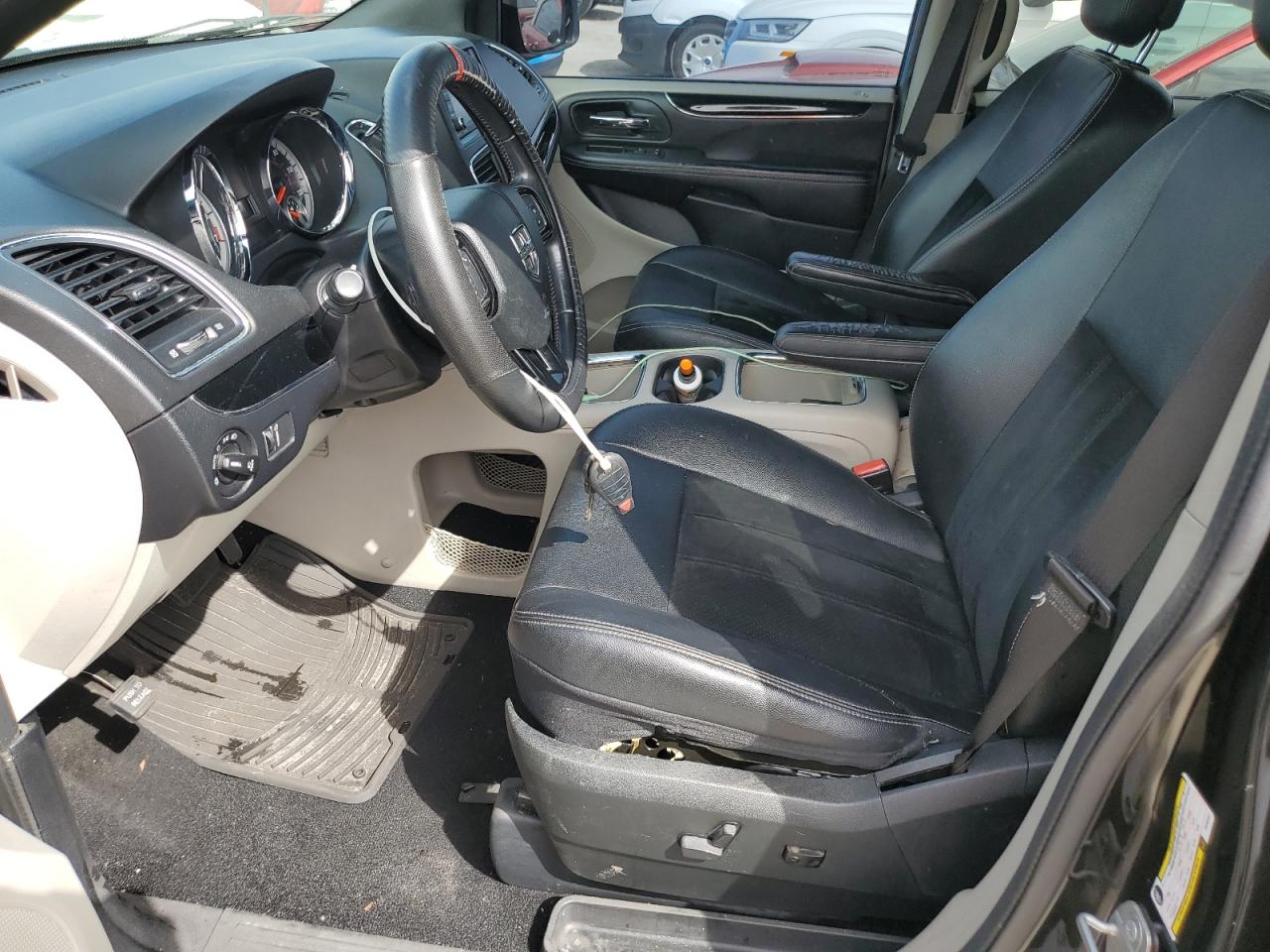 2018 Dodge Caravan VIN 2C4RDGCG8JR265642 Copart auction photo, water/flood damage thumbnail 7