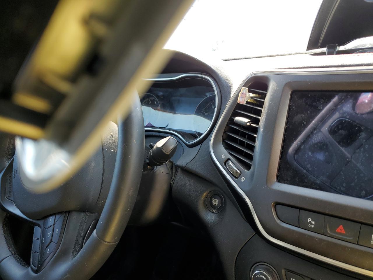 2021 Jeep Cherokee VIN 1C4PJMBX8MD247150 Copart auction photo, all over damage thumbnail 9