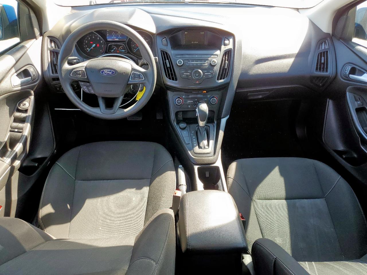 2018 Ford Focus VIN 1FADP3FE5JL302259 Copart auction photo, front end damage thumbnail 8