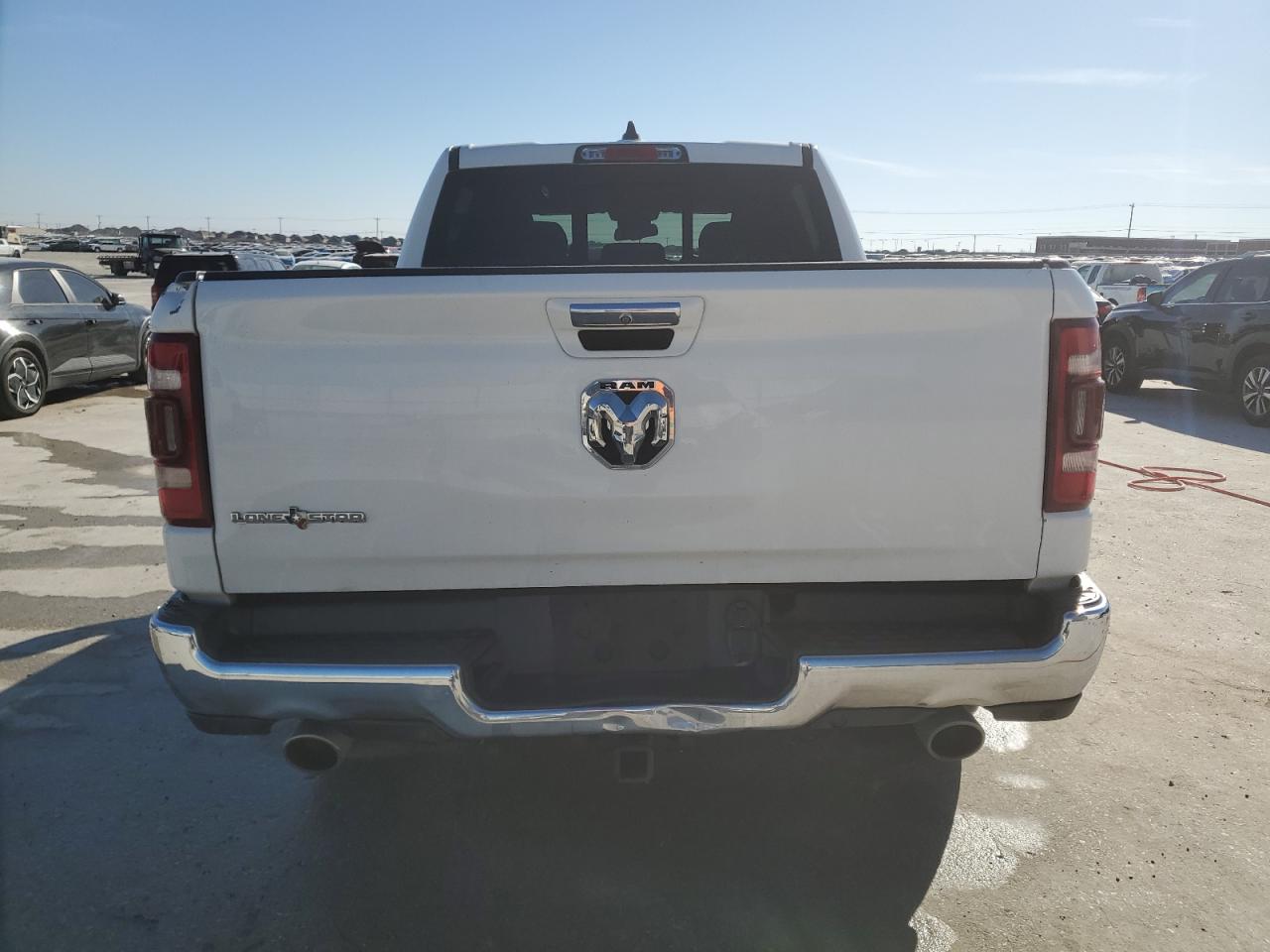 2019 RAM 1500 VIN 1C6RREFT3KN522498 Copart auction photo, front end / minor dent/scratches damage thumbnail 6