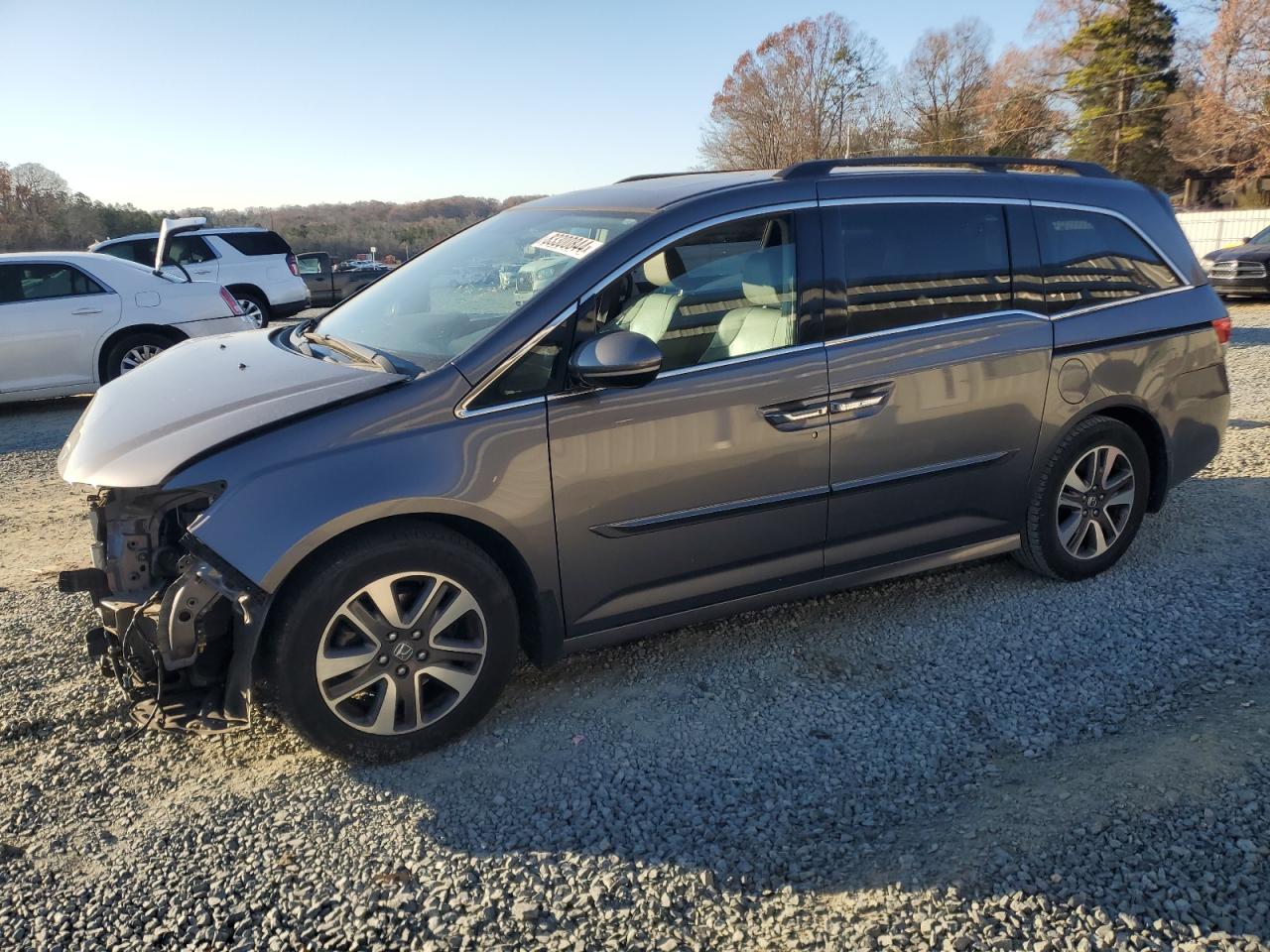 2016 Honda Odyssey VIN 5FNRL5H95GB063170