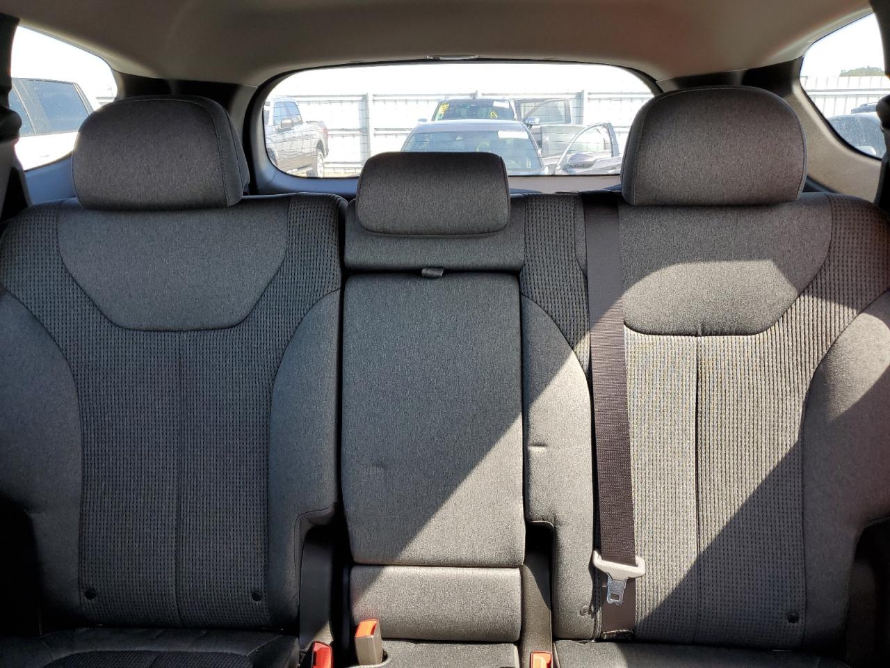 2019 Hyundai Santa Fe VIN 5NMS33AD2KH135843 Copart auction photo, water/flood damage thumbnail 10