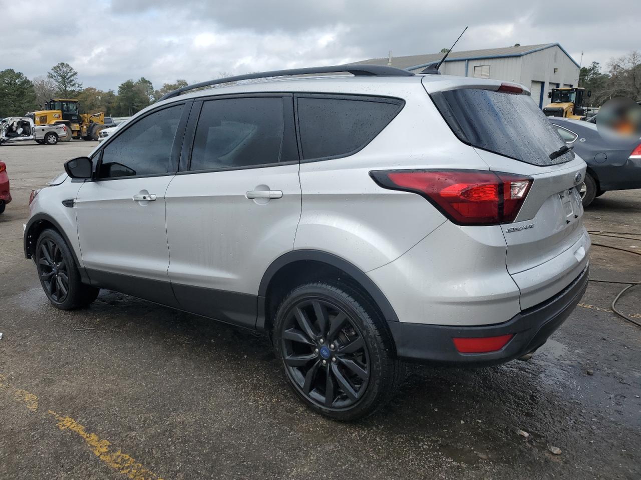 2019 Ford Escape VIN 1FMCU0GD3KUB29724 Copart auction photo, front end damage thumbnail 2