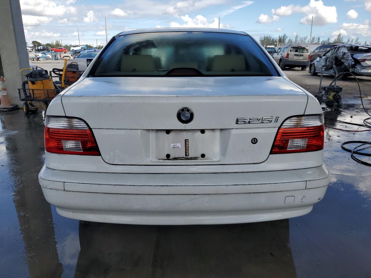 2001 BMW 5er VIN WBADT43451GF58014 Copart auction photo, front end / minor dent/scratches damage thumbnail 6