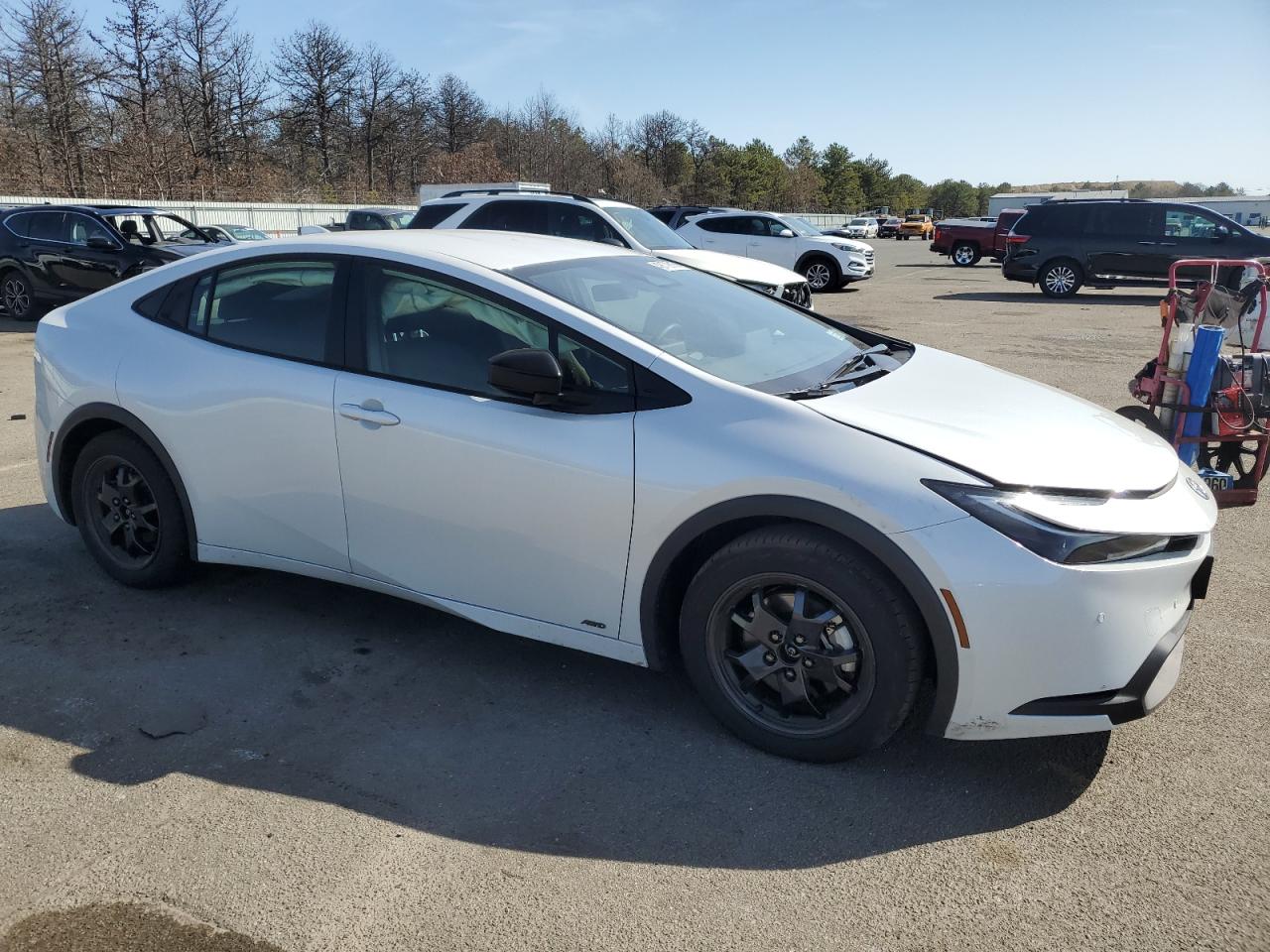 2024 Toyota Prius VIN JTDADABU9R3015977 Copart auction photo, side damage thumbnail 4
