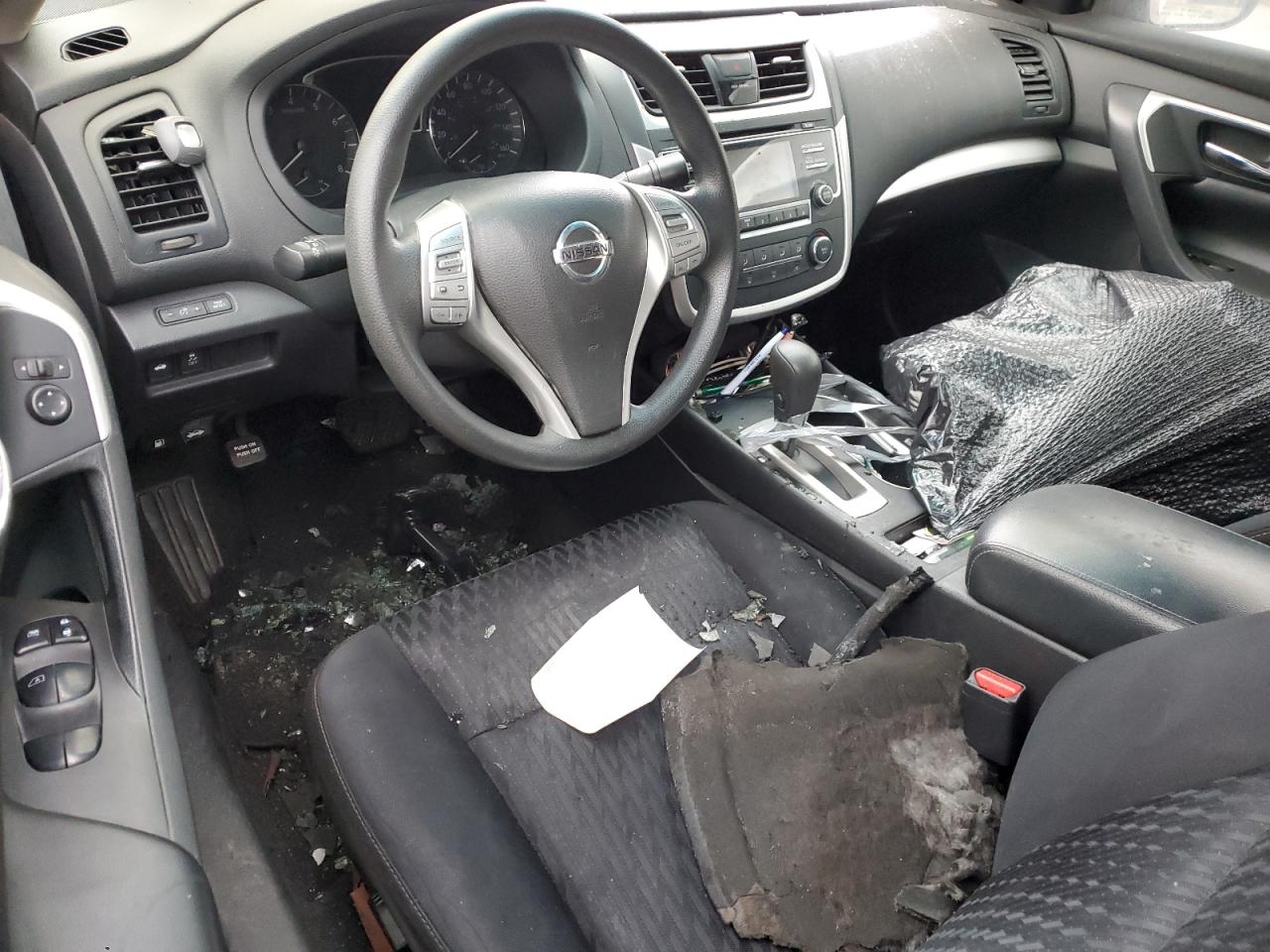2018 Nissan Altima VIN 1N4AL3AP2JC223199 Copart auction photo, burn damage thumbnail 8