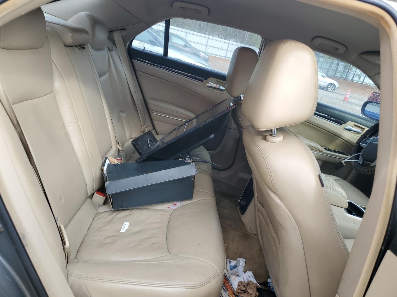 2012 Chrysler 300 VIN 2C3CCACG7CH250424 Copart auction photo, minor dent/scratches damage thumbnail 10
