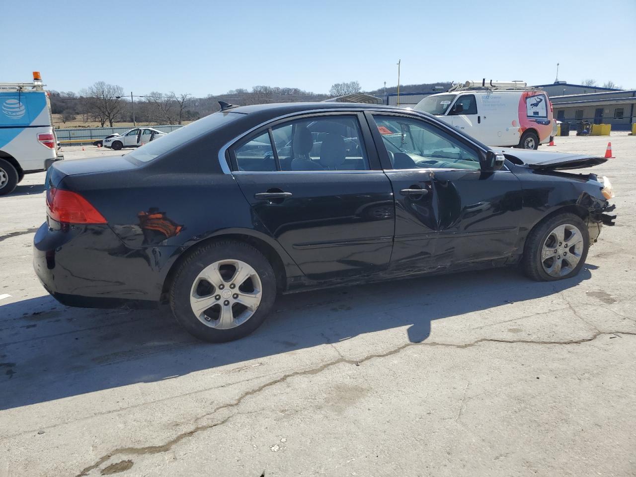 2009 KIA Optima VIN KNAGE228095332998 Copart auction photo, front end / side damage thumbnail 3