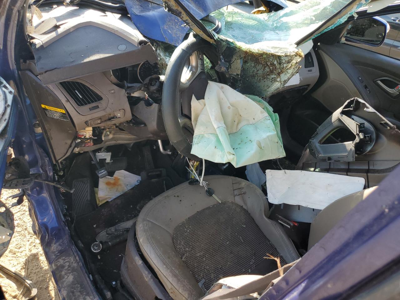2012 Hyundai Tucson VIN KM8JU3AC3CU397263 Copart auction photo, all over damage thumbnail 8