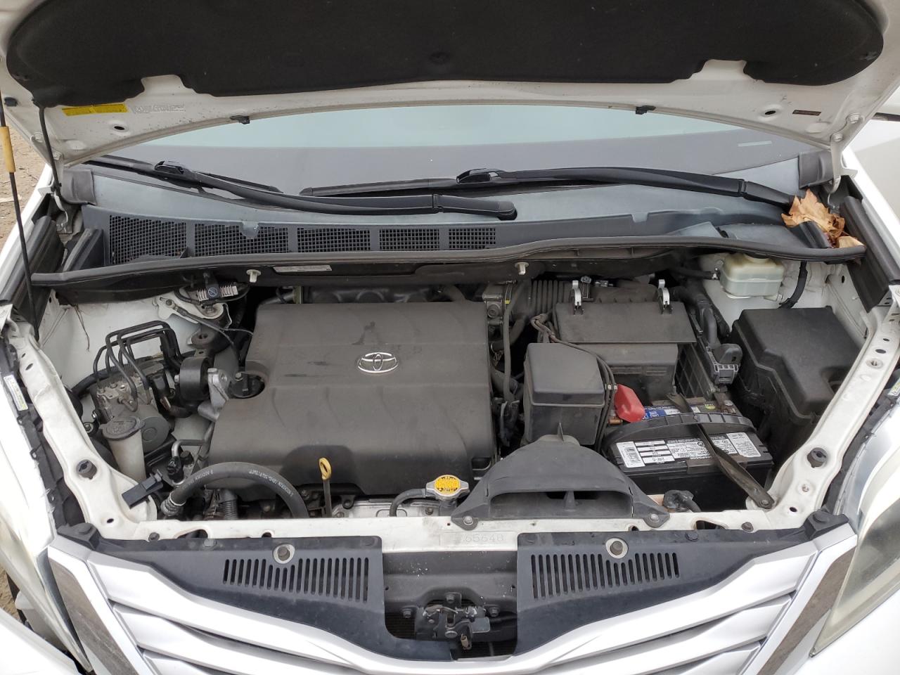 2015 Toyota Sienna VIN 5TDDK3DC9FS115249 Copart auction photo, front end damage thumbnail 12