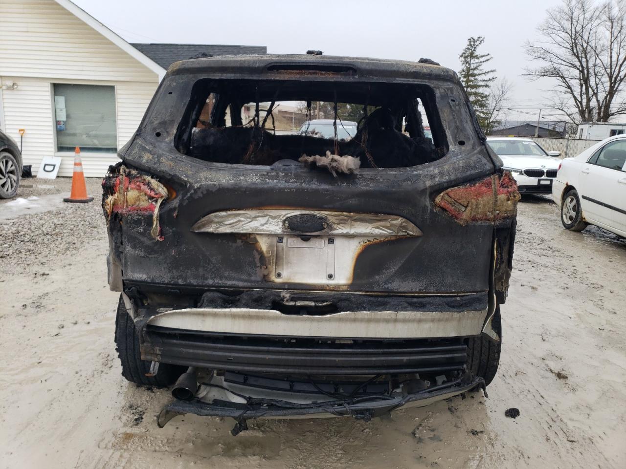 2015 Ford Escape VIN 1FMCU9JX4FUA15812 Copart auction photo, burn damage thumbnail 6