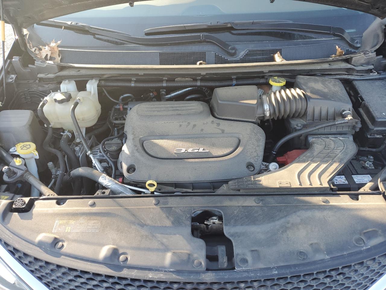 2017 Chrysler Pacifica VIN 2C4RC1GG2HR648173 Copart auction photo, rear end / side damage thumbnail 12