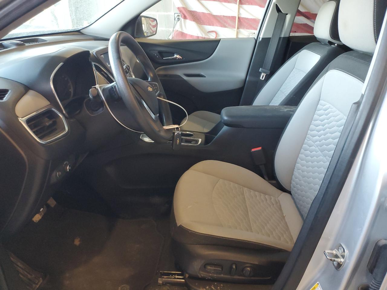 2019 Chevrolet Equinox VIN 3GNAXHEV5KS565740 Copart auction photo, rear end / front end damage thumbnail 7