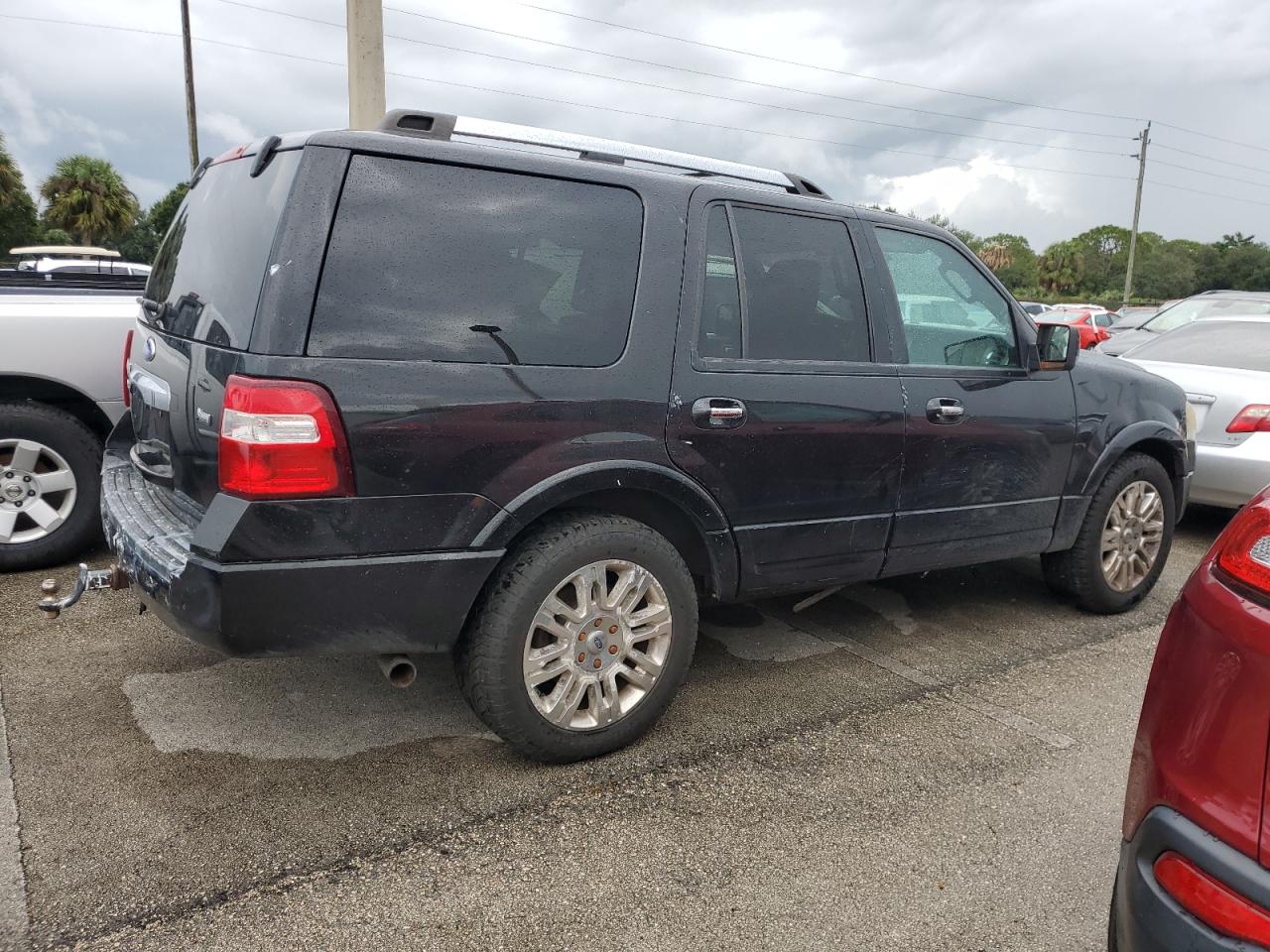 2011 Ford Expedition VIN 1FMJU2A51BEF35838 Copart auction photo, water/flood damage thumbnail 3