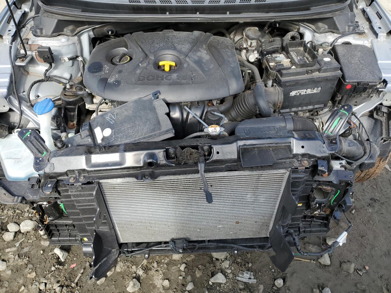 2016 Hyundai Elantra VIN 5NPDH4AE8GH661686 Copart auction photo, front end damage thumbnail 11