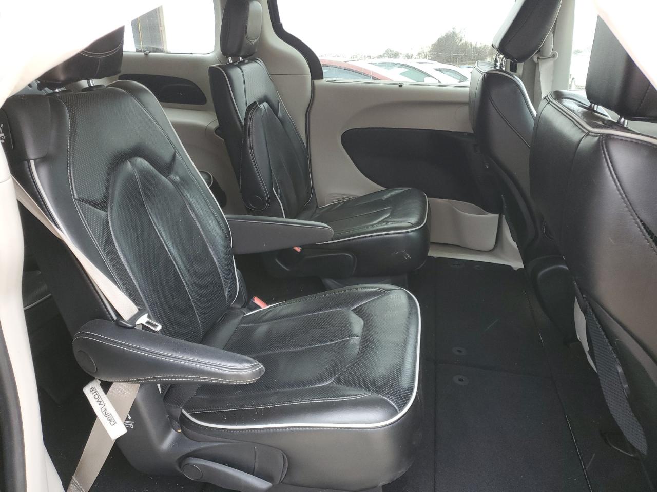 2022 Chrysler Pacifica VIN 2C4RC1GG8NR178436 Copart auction photo, front end / side damage thumbnail 11