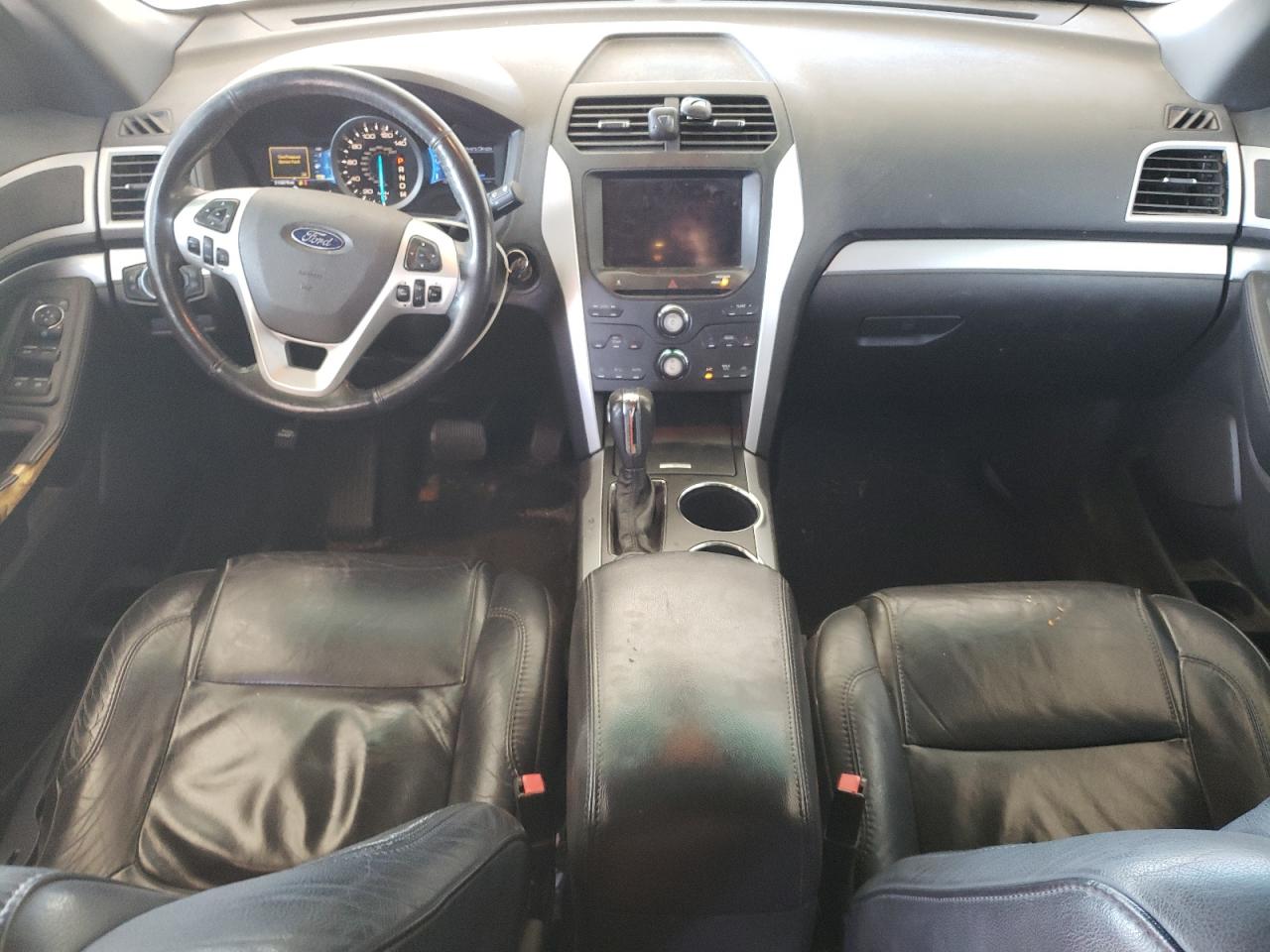 2011 Ford Explorer VIN 1FMHK8D84BGA66441 Copart auction photo, side / minor dent/scratches damage thumbnail 8