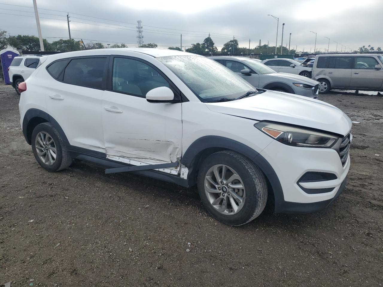 2016 Hyundai Tucson VIN KM8J23A45GU161136 Copart auction photo, side damage thumbnail 4