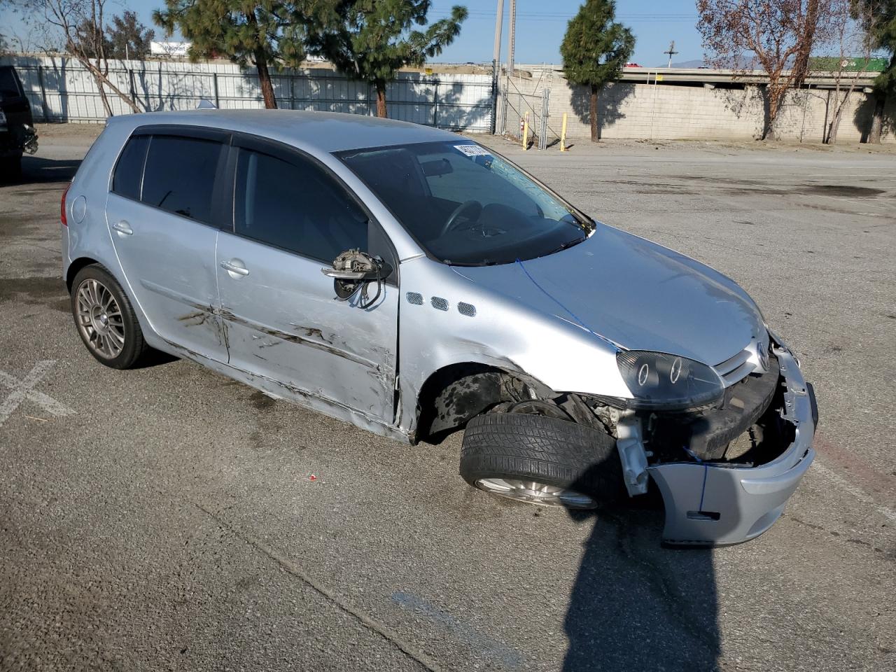 2006 Volkswagen Golf VIN WVWDS71K36W158231 Copart auction photo, undercarriage / all over damage thumbnail 4