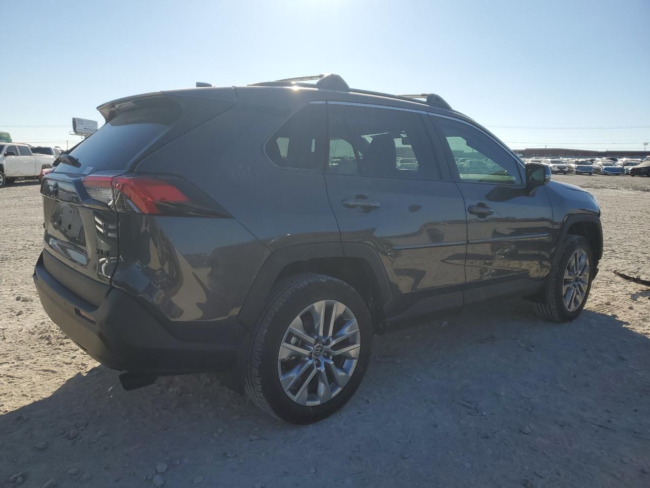 2024 Toyota RAV 4 VIN 2T3C1RFV6RW342238 Copart auction photo, front end damage thumbnail 3