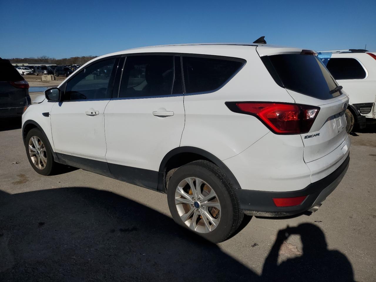 2019 Ford Escape VIN 1FMCU0GD5KUA56033 Copart auction photo, front end damage thumbnail 2