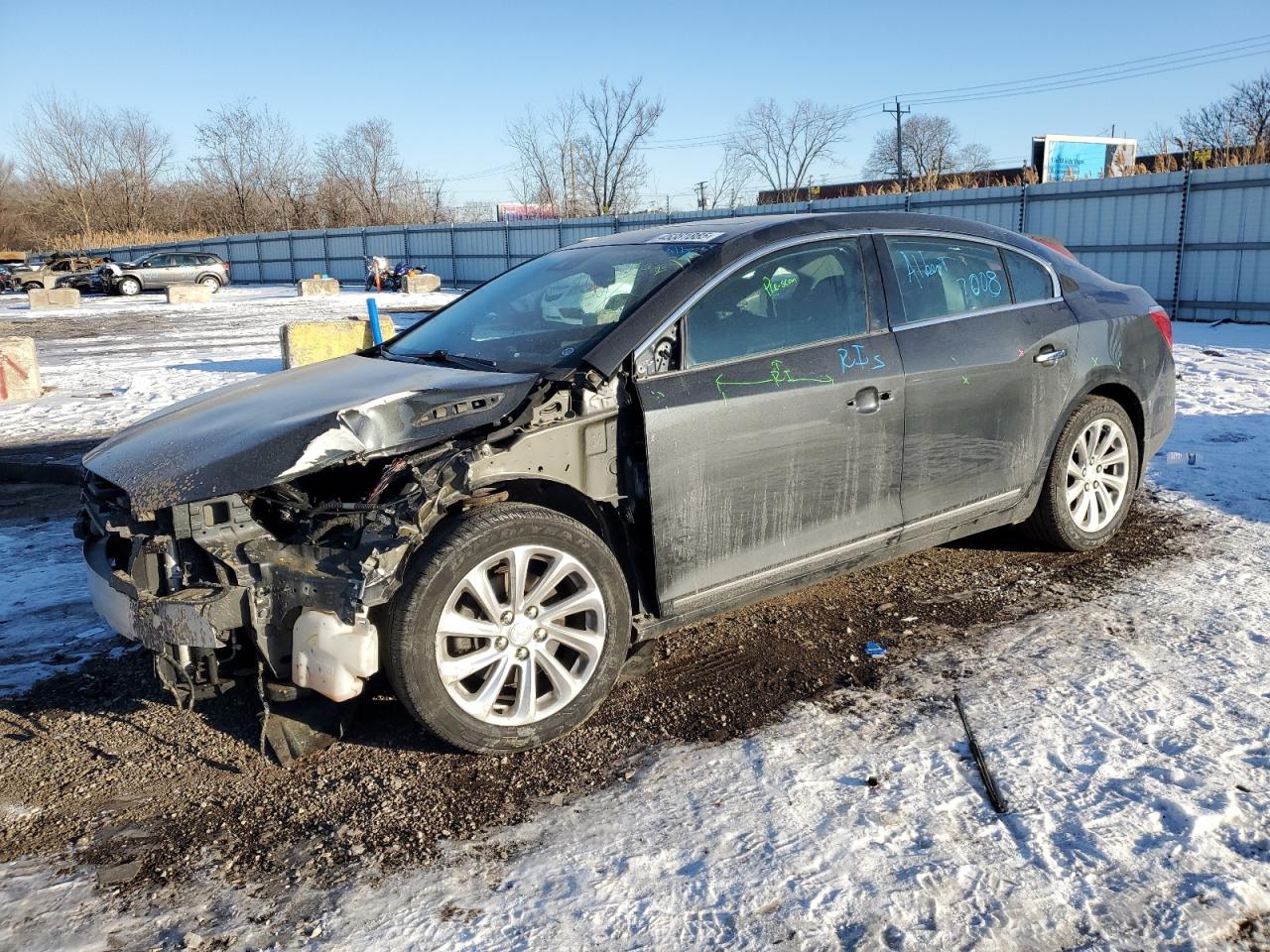 2015 Buick LaCrosse VIN 1G4GB5G31FF235448