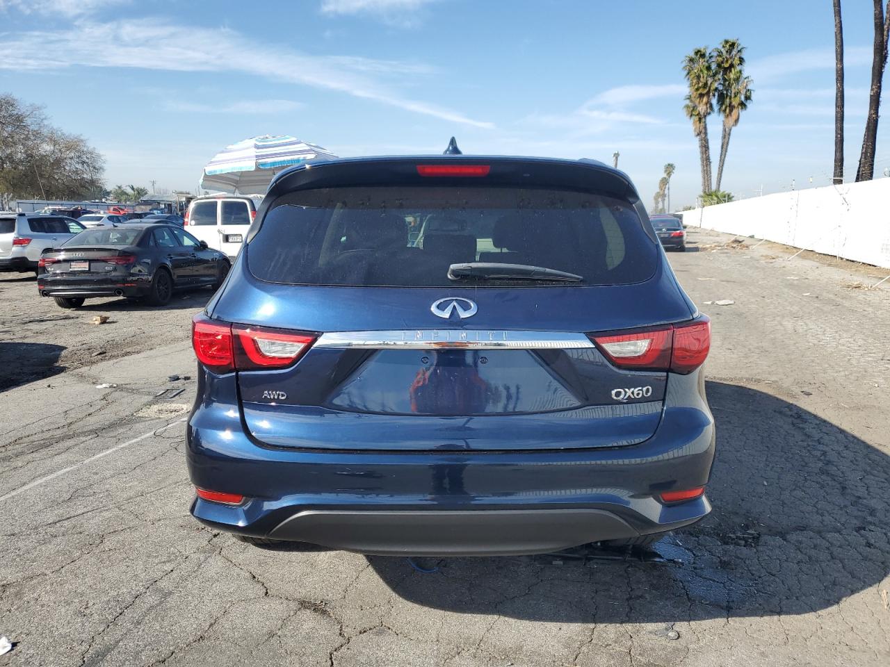 2020 Infiniti QX60 VIN 5N1DL0MM2LC515697 Copart auction photo, front end / rollover damage thumbnail 6