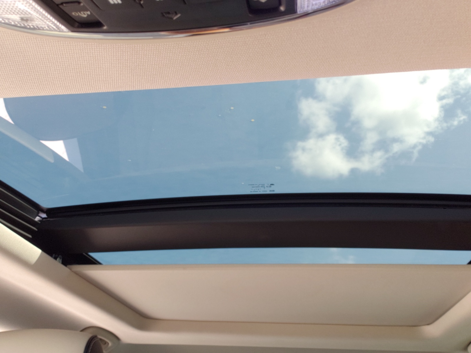 2016 Chrysler 300 VIN 2C3CCAPT6GH161537 Copart auction photo, front end damage thumbnail 9