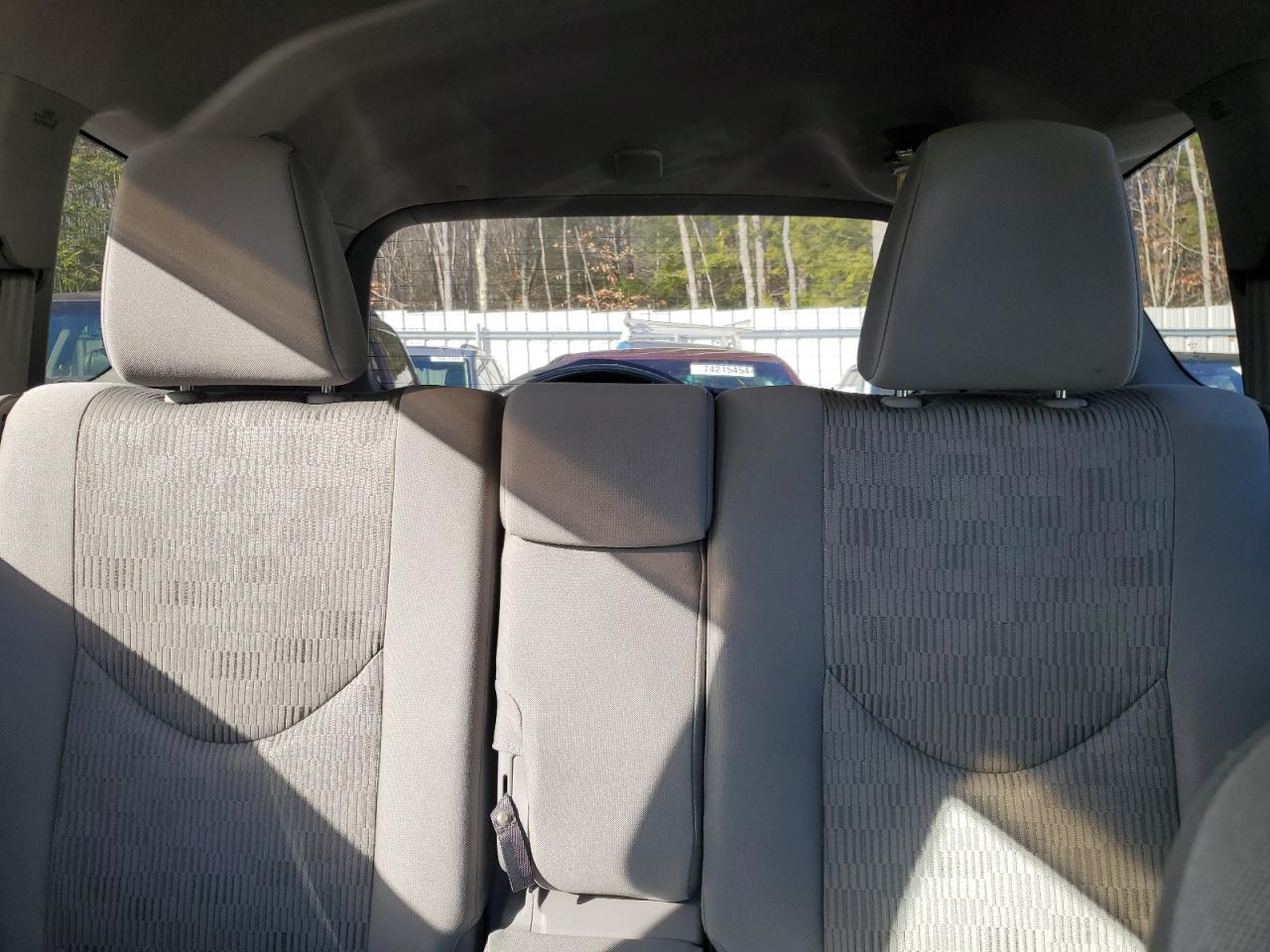 2012 Toyota RAV 4 VIN 2T3BF4DV4CW218544 Copart auction photo, side / minor dent/scratches damage thumbnail 10