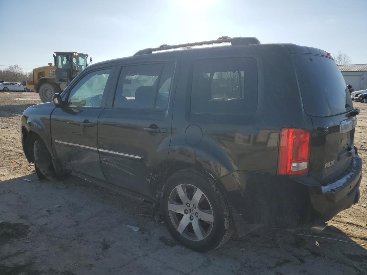 2014 Honda Pilot VIN 5FNYF4H95EB011192 Copart auction photo, front end damage thumbnail 2